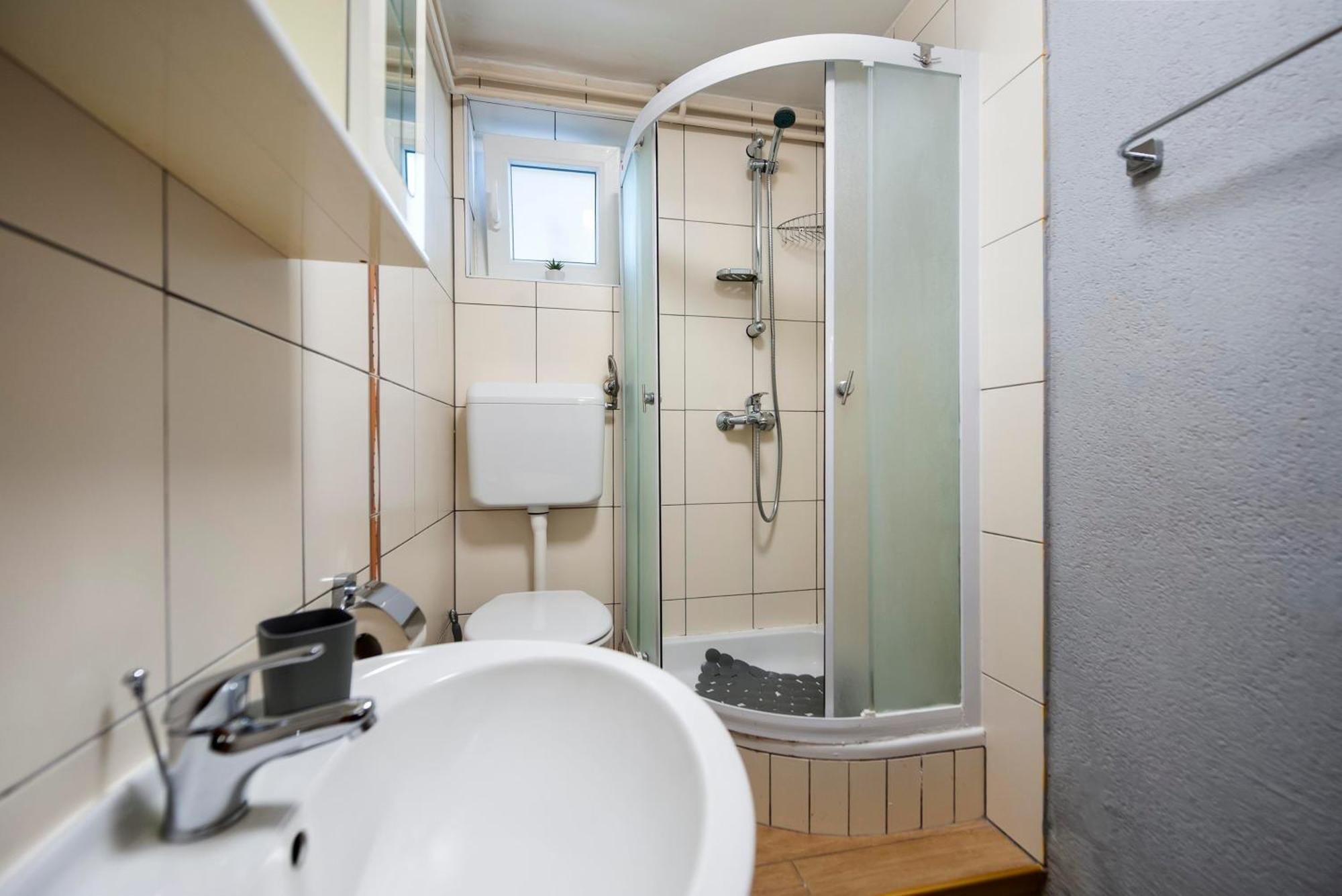 Apartments And Room Silvana Rovinj Zewnętrze zdjęcie